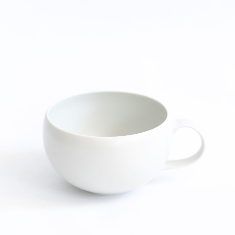 Kihara: Grande tasse arrondie blanc-cassé mat 4.5dl