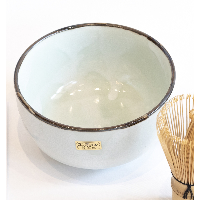 Bol à Matcha - Chawan japonais blanc-cassé-bord brun diamètre 12.5cm