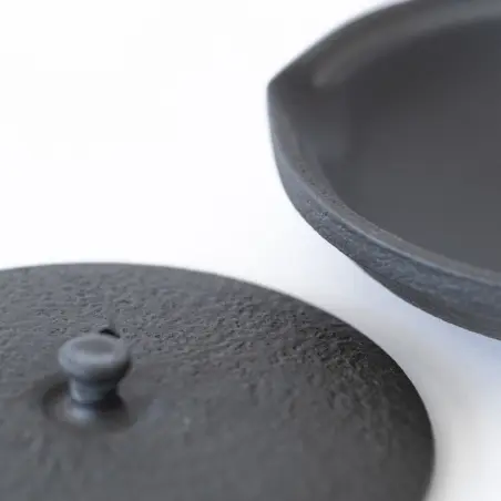 Jinsui: Théière / bol avec couvercle TOKI TUYU NASHIJI SUMIKURO NOIR 0.35dl